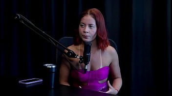 Não mostrava o rosto no começo colocou um pepino no cu não gosta de sexo na buceta e foi desafiada a - bruna ferrari watch sheer red