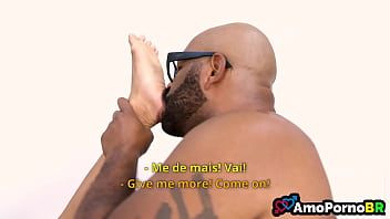 Primeira vez minha esposa faz sexo anal