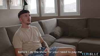 I dont have money for pay the striptease to latina dancer and i pay her with a hard sex creampie