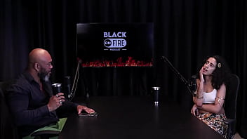 Safada most as tatuagens nos itos depois de falar que valoriza suas quenas conquistas gosta de enfiar o dedo no cu de tapas refere boquete - bibi houni watch sheer red
