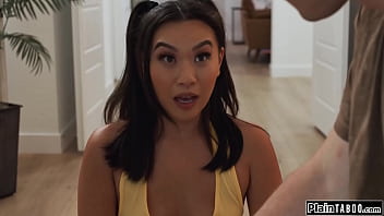 Petite small tits asian kimmy kimm wants to break up with the feels guilty and agrees to having was that a smart thing to do