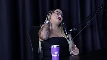 Quer dar pra um homem de pau grande e ficou traumatizada no fetiche de chuva negra - suellen barrar watch sheer red