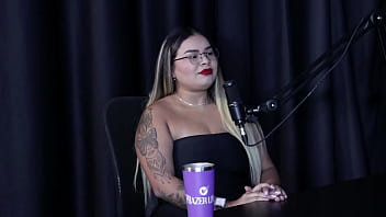 Quer dar pra um homem de pau grande e ficou traumatizada no fetiche de chuva negra - suellen barrar watch sheer red