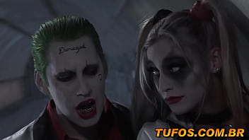 Batman e coringa irão disputar no sexo qual dos dois fica com a gostosa arlequina