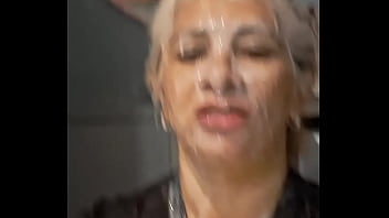 Os safados casados me fizeram isso mas não quiseram mostrar nem os cacetes esperando outros safados com muita porra pra novas gozadas na minha boca cara