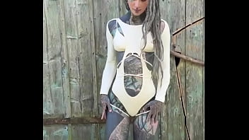 Outfit check rate my 1 is bad 10 is the best i’m absolutely loving this body-hugging outfit with all th