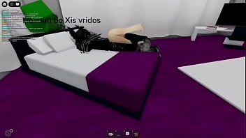 Loira grande foi fodida brincando com o homem do xis vridos aprendendo a liçao no grande brookhaven pornblox