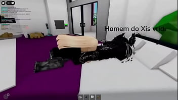 Loira grande foi fodida brincando com o homem do xis vridos aprendendo a liçao no grande brookhaven pornblox