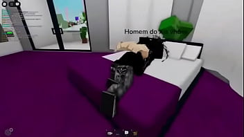 Loira grande foi fodida brincando com o homem do xis vridos aprendendo a liçao no grande brookhaven pornblox