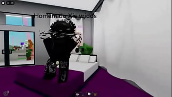 Loira grande foi fodida brincando com o homem do xis vridos aprendendo a liçao no grande brookhaven pornblox