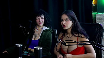 Gosta de se produzir está se descobrindo sexualmente é brava se sentia exausta e saiu de rondônia porque - faroraf & emilly lima watch sheer red