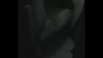 Que rico que es comerse a la mujer de otro mientras el no esta mi vecina por tercera vez me viene a visitar mientras el marido recien se a marchado al trabajo no le puedo negar mi polla a mi querida vecina