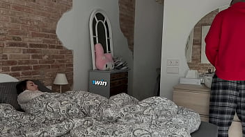 Step sis caught me with naked dick and she show me her boobs - homemade sex with creampie in pussy