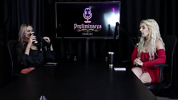 Deu o cu em cima do formigueiro não gosta das coisas do bdsm e quando fez a chuca - kyra sex sheer red