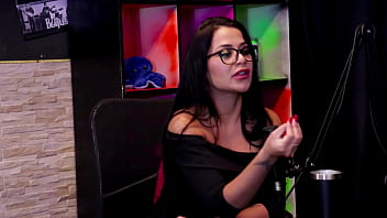 Procura fazer seu trabalho respeitando comentou sobre uso de remédios e em uma cena de gang bang - negro top oficial watch sheer red