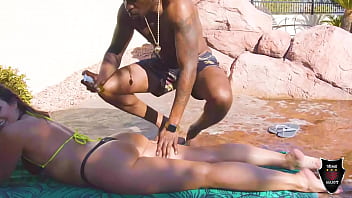 Big bull rome major stuffs his thick cock in bikini milf helena price