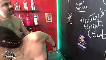 Menage no boteco do lukas zaad pamela pantera e nicoly mattos se pegando em lesbico gostoso e lukas entra na brincadeira