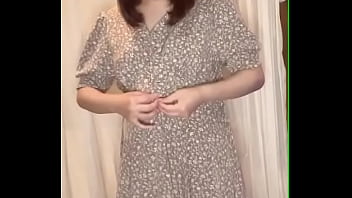 我换成了裸露的围裙和一个生围裙。 xvideo #73216123