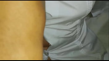 La mejor follada de su vida le di a esta morrita de nalgas hermosas y grandes tetas por ser el dia de su cumpleaños