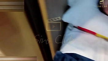 Uma verdadeira cena cuckold onde o marido grava a esposa sendo arrebentada por 24cm de rola grossa - sonho de todo corno é ver sua esposa feliz com rolas grandes e grossas arrombando elas xvideos
