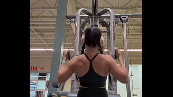 Lat pull-downs improves upper body strength evansfitnessclub augusta georgia #latpulldown #latpulldowns #back #bac