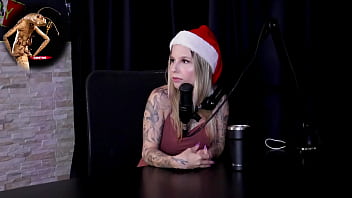 Loira tem a buceta fodida depois de falar que era muito assediada coisas que te broxa é submissa não gosta de dor ao extremo e será que daria pro mano brown - baby fire watch sheer red