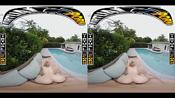 Virtual porn - sweet sophia your hot stepsister swallows every drop of your cum after a doggy pounding by the pool
