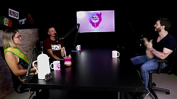 O medo do pau não subir na gravação gravou pouco pornô gay faz terapia e o fetiche louco - arthur aily sheer red