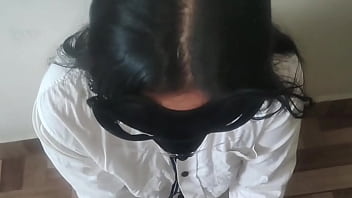 ¡¡por los clavos de jesucristo ¿que es esto madrastra le chupa la polla a jesucristo y se mete la polla en el coño real casero amateur