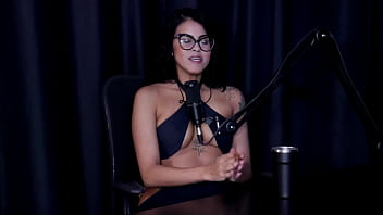 Contou como começou teve insegurança nos filmes de produtora e a internet mudou a vida das pessoas mas - bia hot preliminares podcast watch sheer red