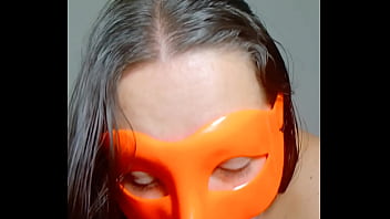 La dueña del bar hace un video especial penetrando su hermosa y enorme concha para su nuevo cliente le encanta la verga de extraños full on xred sheer 2