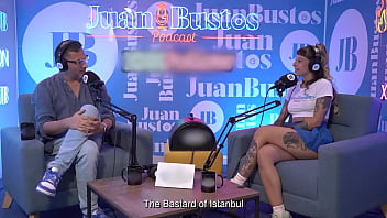 8 orgasmos de esencia migrante latina de gran culo termina haciendo garganta profunda en juan bustos podcast