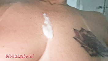 Mais algum macho para eu atender seus desejos de uma bela gozada na boca marca comigo que estou esperando - trailer