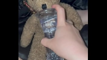 Virgin 18 years old- fisrt time-deep female masturbation with a huge glass dildo-wet red pink tight pussy-los angeles-kinky fetish-best teen saudi amateur-in usa-arabian snowwhite-united states 2025
