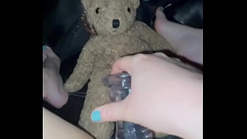 Virgin 18 years old- fisrt time-deep female masturbation with a huge glass dildo-wet red pink tight pussy-los angeles-kinky fetish-best teen saudi amateur-in usa-arabian snowwhite-united states 2025