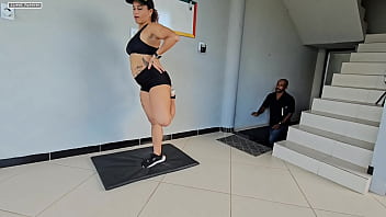 Tiro meu vizinho religioso do serio fiz ele cair em tentacao pra que ele me foda muito meu cu no pelo