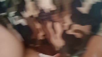 Ruiva casada e safada chama o amante em casa fode com ele e depois conta pro marido e leva gozada na cara