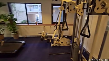 Ero in palestra ed un ragazzo si è avvicinato non è stevemorireali was in the gym and a boy approached
