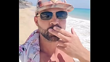 Last stroll on the beach and now time to go home i'm looking to get some colabs booked in over the strai