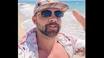 Last stroll on the beach and now time to go home i'm looking to get some colabs booked in over the strai