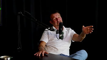 O cu é uma fruta gostosa gosta de bater assistiu o filme da filha o neto poderia trabalhar de outras maneiras e o fetiche e a loucura - carlos urach watch sheer red