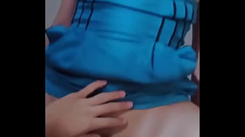 Pasando una tarde de locura follandome a a mi hermanastra que esta bien pasada de puta y cachonda latina de 18yo