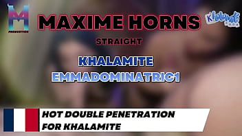 Double pénétration hard avec khalamite et emmadominatric1 fellation intense cumshot sauvage et une scène de sexe