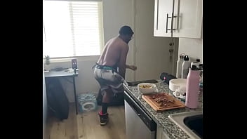 After show bts of cooking with a fly guy in sneakers never a dull moment but always a good time with this guy thanks