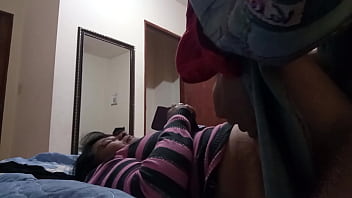 Me encuentro con mi suegra para tener sexo todo el dia su marido esta en su trabajo y no sabe nada de nada