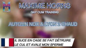 Le pov commence il est dévoué à ma queue son regard est doux son cul bien tendu et lyon2chaud prend la relève