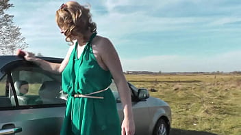 Milf outdoor sexy in stockings high heels no panties