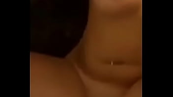 Morena gostosa peituda