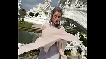 Have you ever seen a temple like this before the white temple in chiang rai is absolutely taking make