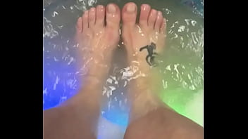 Mani pedi day getting ready for #exxxotica chicago who’s paying #findom #feetworshi̇p #feetِ #pedicure
